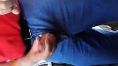 maduro me folla en aparcamiento oldman fuck parking