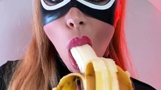 Haley amateur blonde girl toying pussy using a vibrator