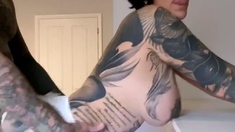 Sexy amateur brunette chick anal try out in doggystyle