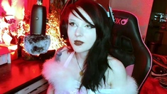 Amateur Webcam Chick Masturbates On Webcam More at
