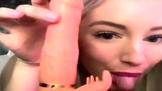 Blonde teen vicki toy fuck her shave sex holes