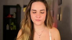 Brunette Solo Webcam Masturbation