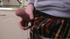 Twink Sagger Shoots a Load on the Table