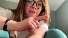 Katie amateur brunette girl toying pussy with a vibrator