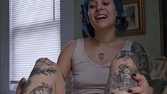 MythicMaggie aka mythicmaggs OnlyFans - DILDO FJ + MASTURBAT