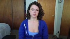 Amateur Webcam Babes Going Solo