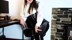 Latexnchill - Latex Therapysession B-interval Edging