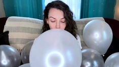 Ryland Babylove - Inflating Balloons