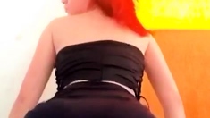 Vazou Vídeo Da Ruiva Dançando Funk pro Namorado.