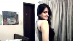 Desi Paki Girl Dancing Selfshot Teaser