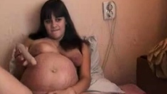 EAST-LADY preggo girl in webcam